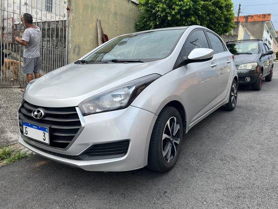 HYUNDAI HB20 1.0 COMFORT 12V FLEX 4P MANUAL